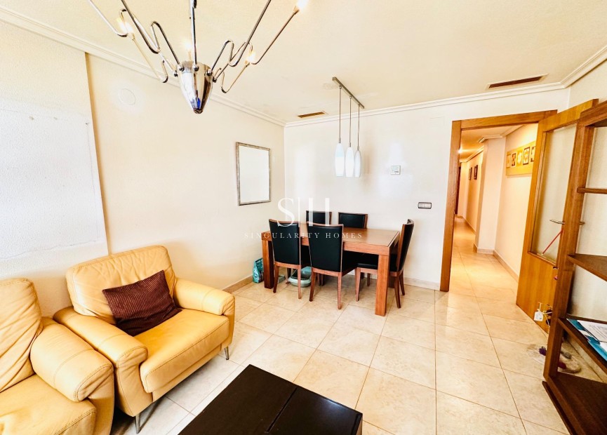 Перепродажа - Квартира / квартира - Torrevieja - Centro