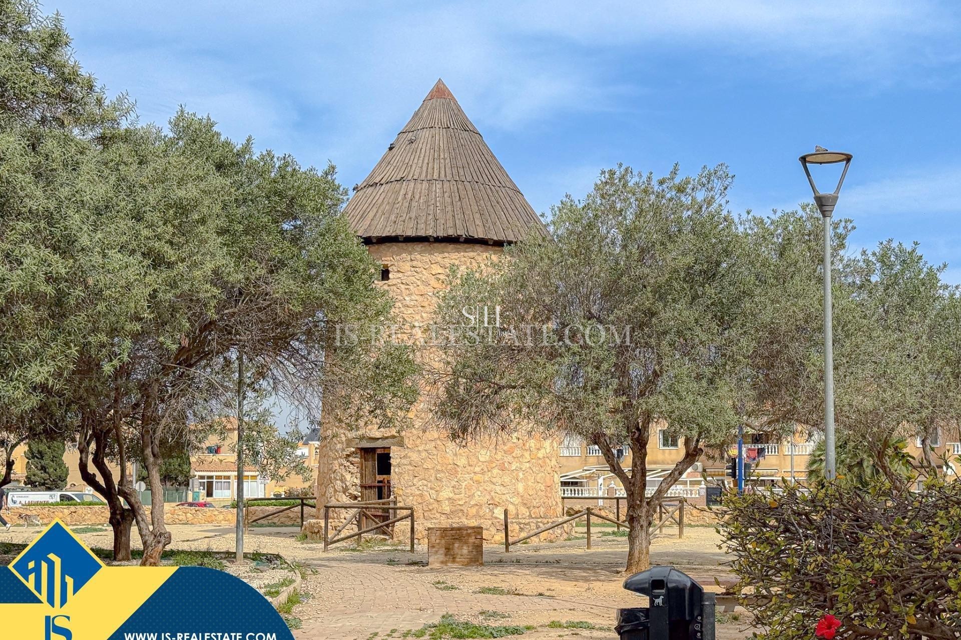 Перепродажа - Квартира / квартира - Torrevieja - Centro