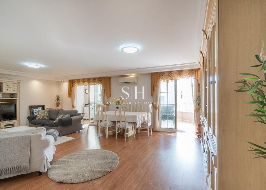 Перепродажа - Квартира / квартира - Torrevieja - Centro