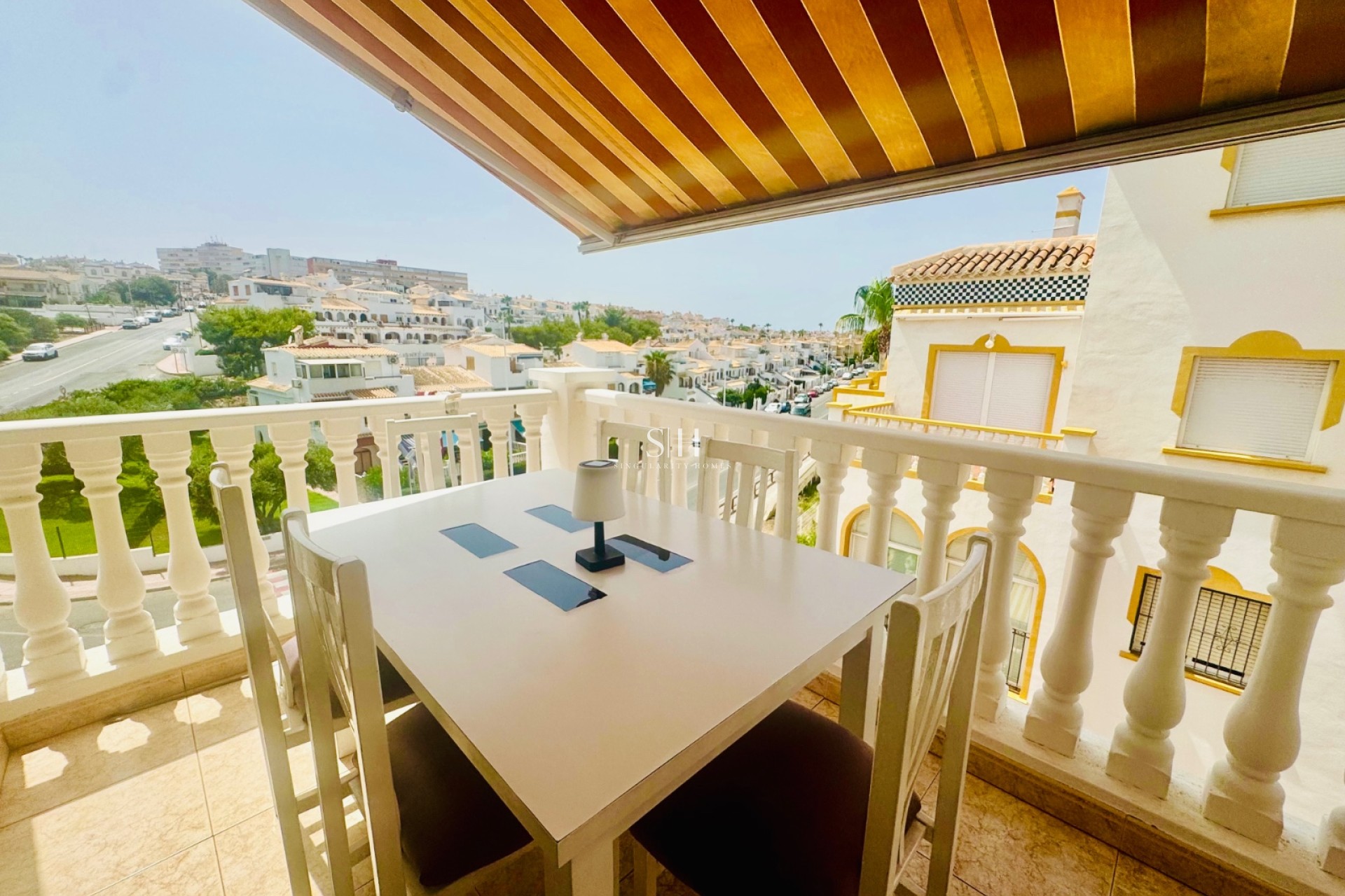 Перепродажа - Квартира / квартира - Torrevieja - La Mata