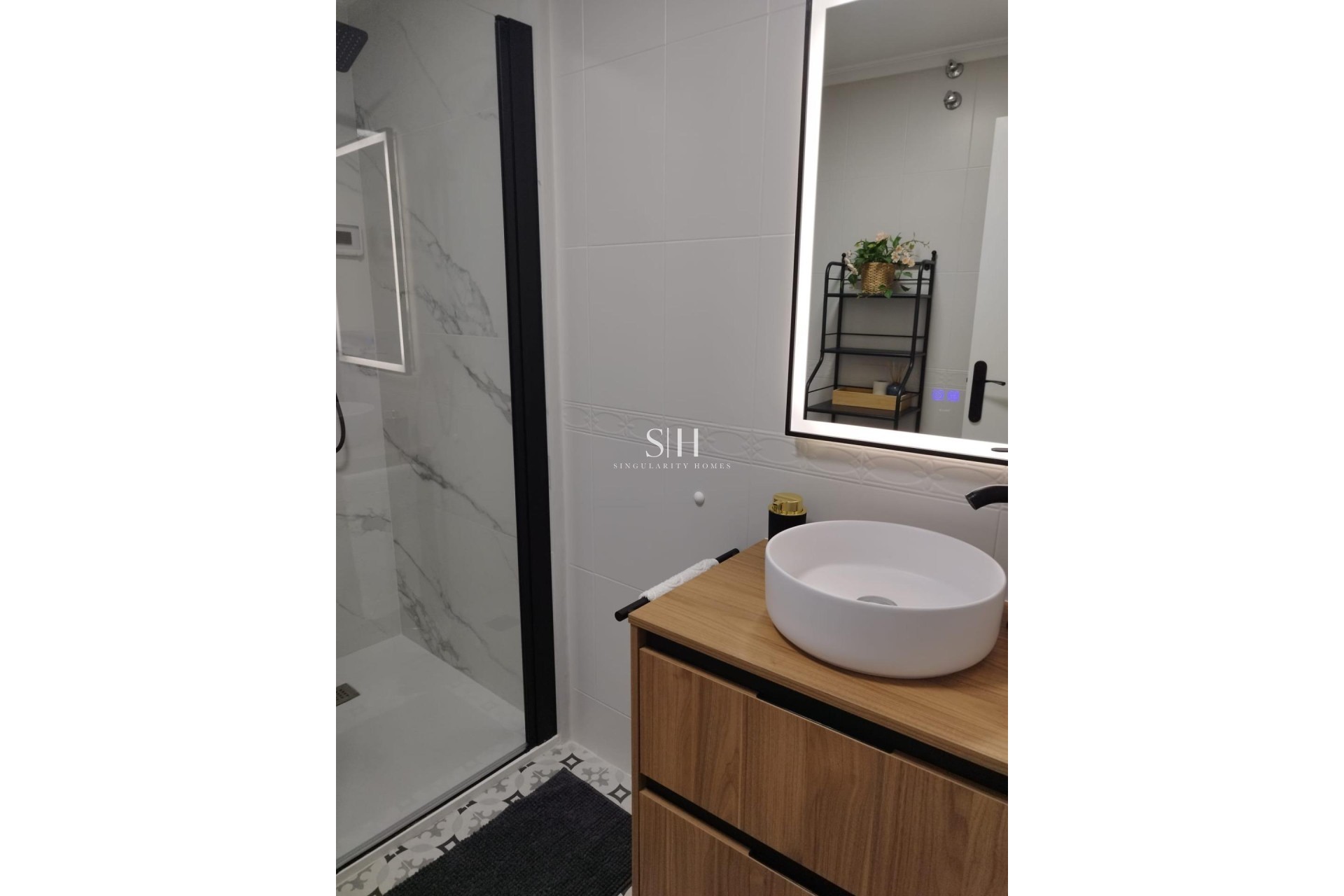 Перепродажа - Квартира / квартира - Torrevieja - La Mata