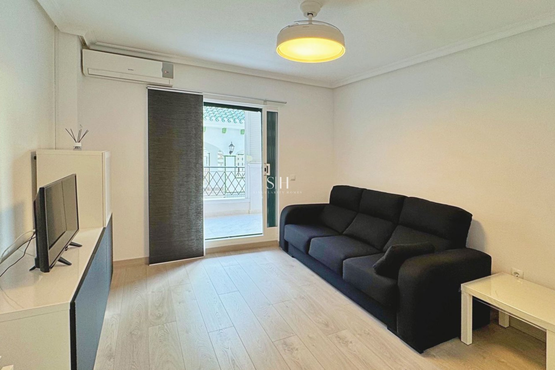 Перепродажа - Квартира / квартира - Torrevieja - La Mata