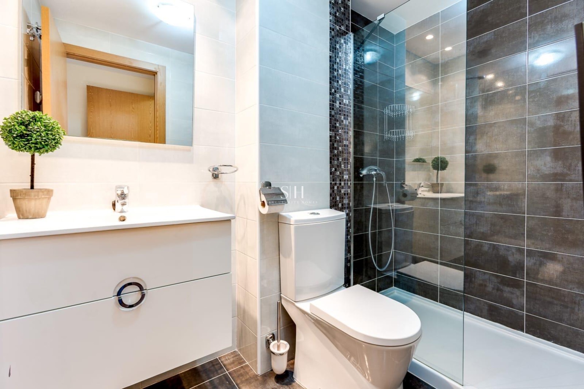 Перепродажа - Квартира / квартира - Torrevieja - La Mata