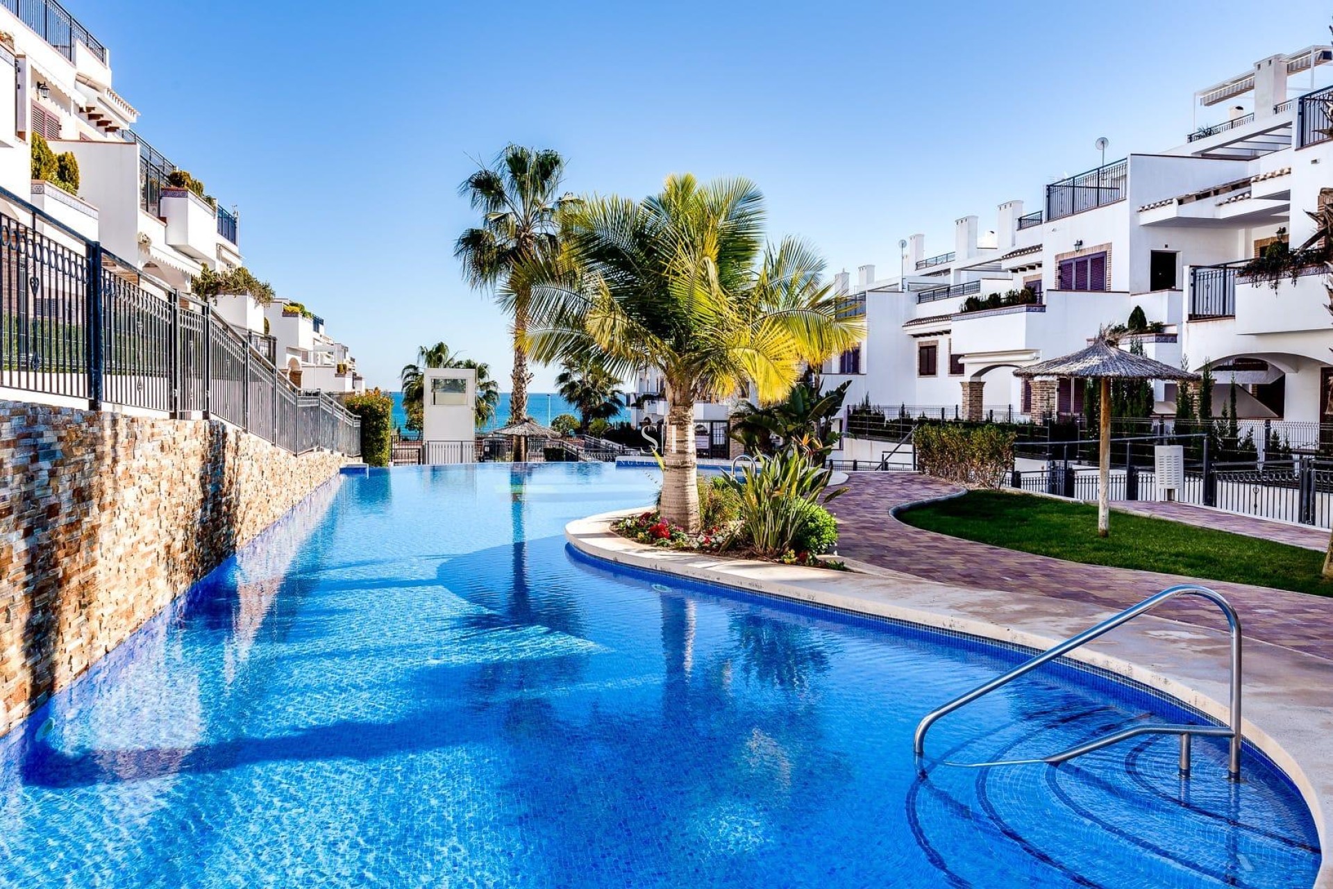 Перепродажа - Квартира / квартира - Torrevieja - La Mata