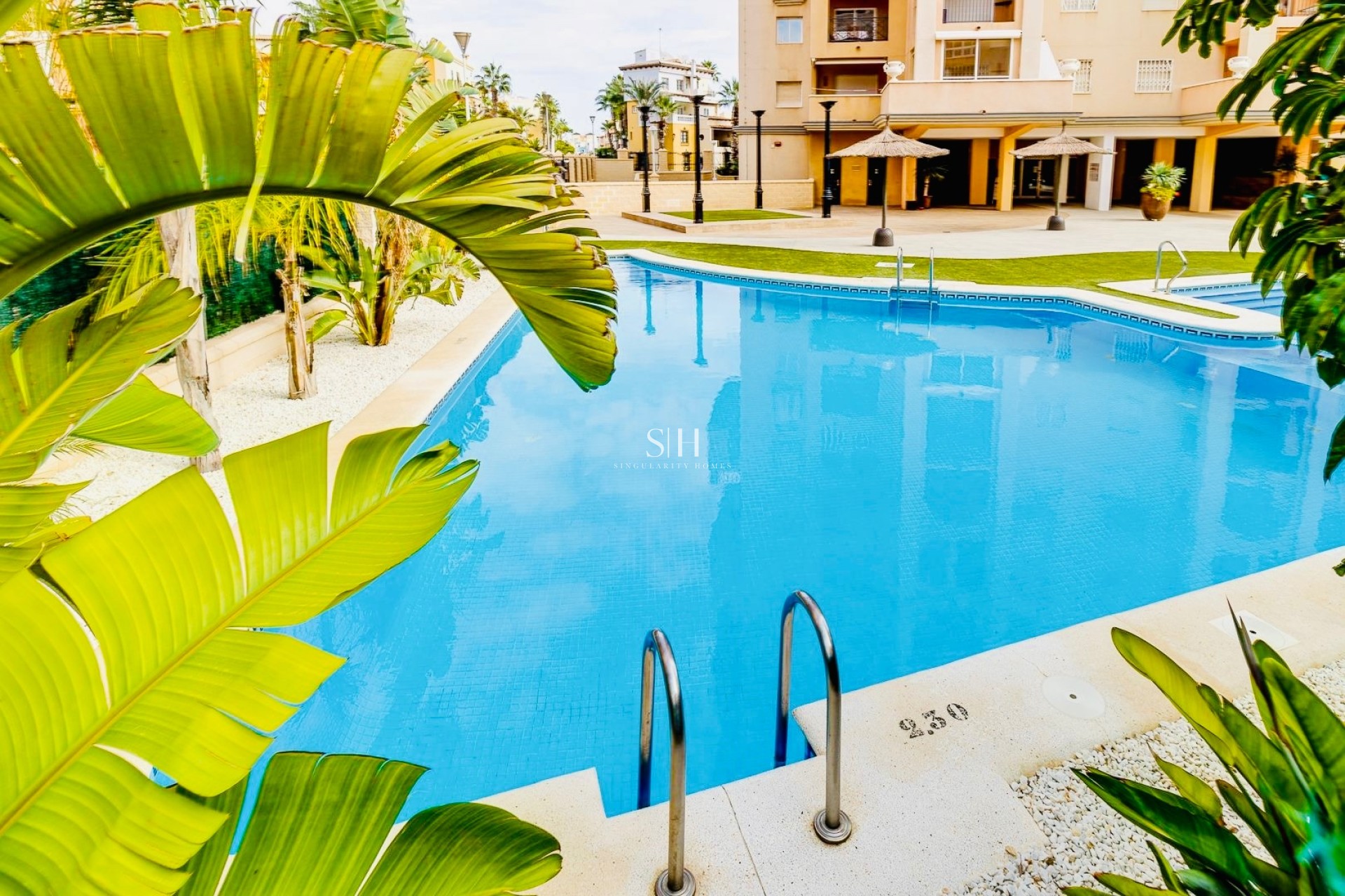 Перепродажа - Квартира / квартира - Torrevieja - Los Frutales