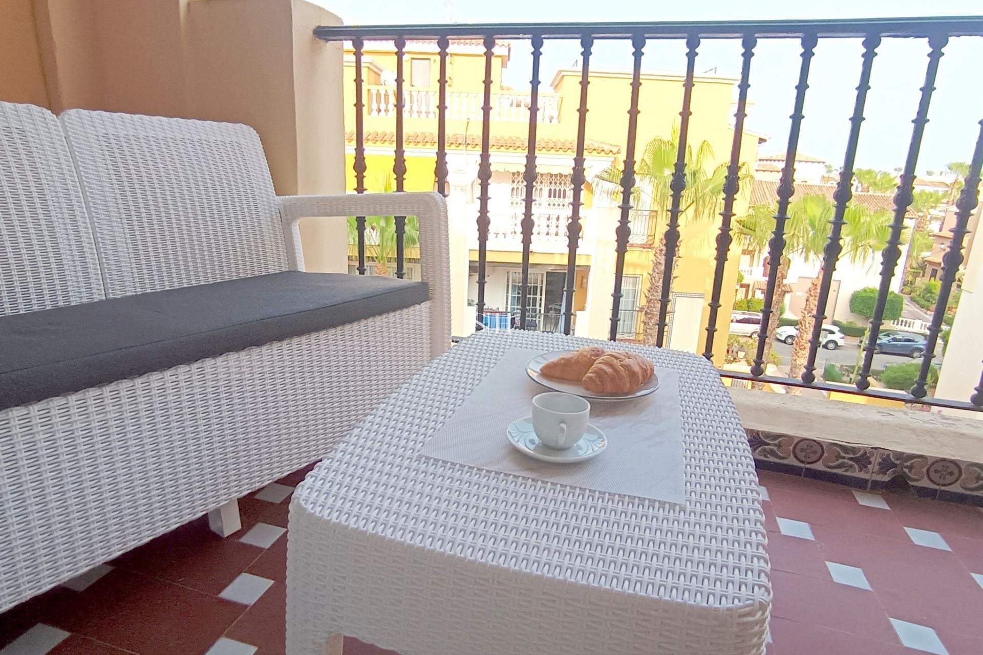 Перепродажа - Квартира / квартира - Torrevieja - Los Frutales