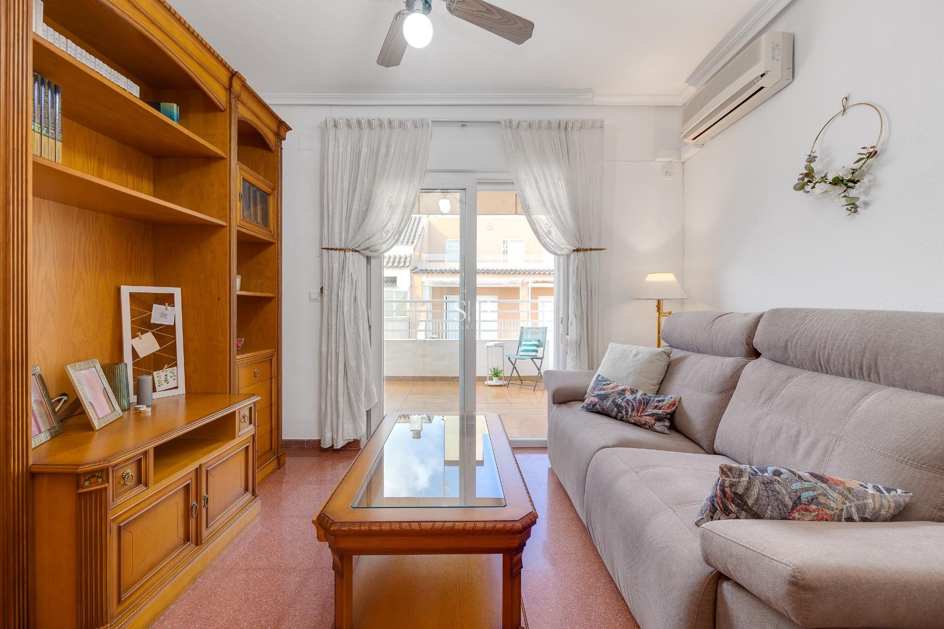 Перепродажа - Квартира / квартира - Torrevieja - Paseo Maritimo