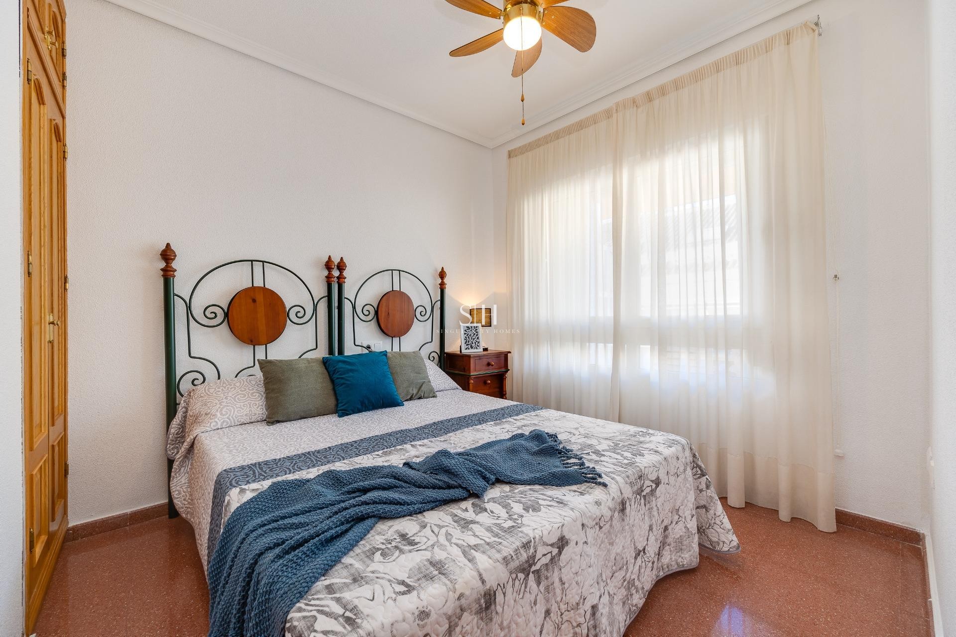 Перепродажа - Квартира / квартира - Torrevieja - Paseo Maritimo
