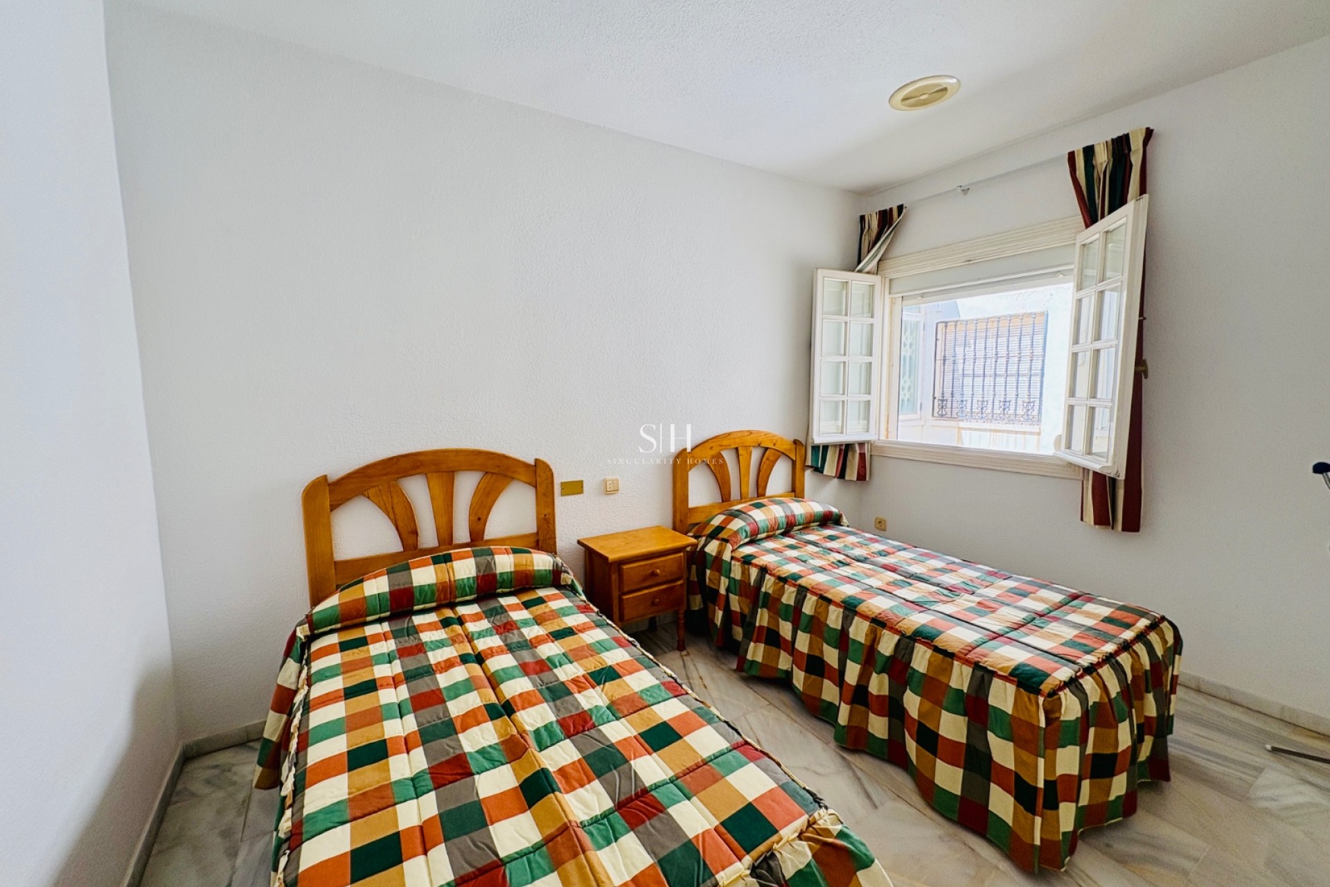 Перепродажа - Квартира / квартира - Torrevieja - Playa de los Locos