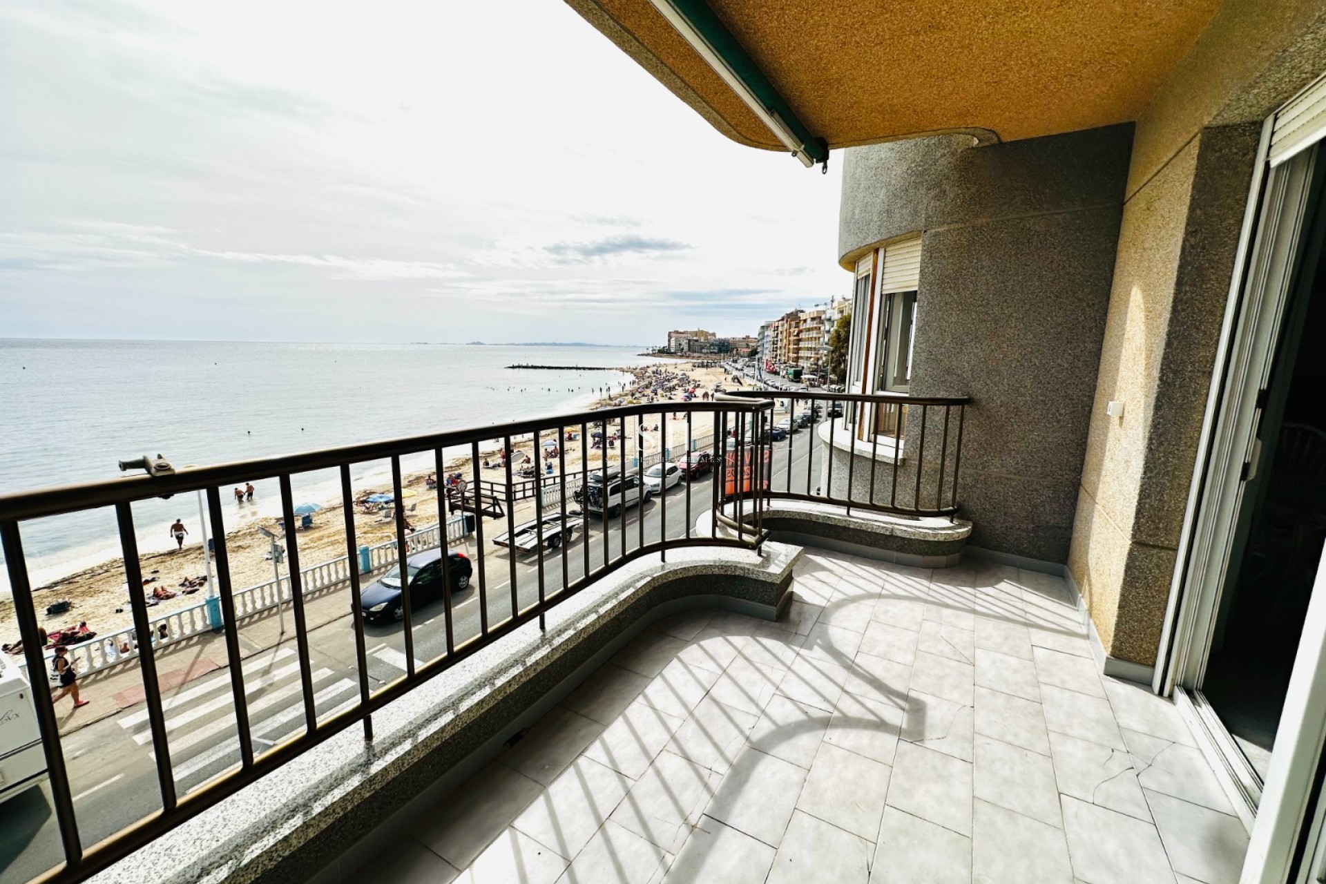 Перепродажа - Квартира / квартира - Torrevieja - Playa de los Locos