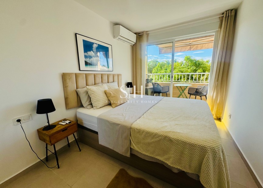 Перепродажа - Квартира / квартира - Torrevieja - Puerto