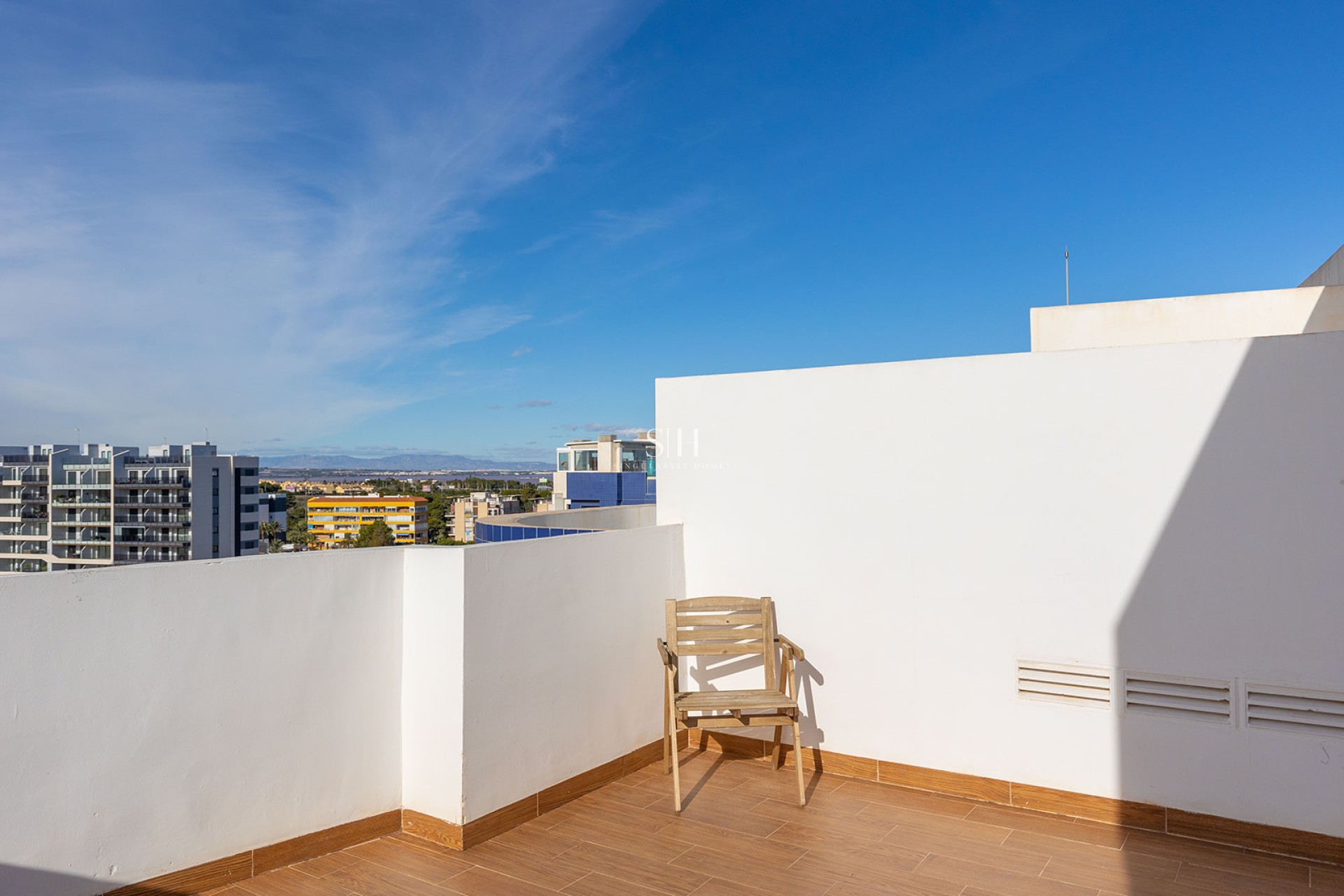 Перепродажа - Квартира / квартира - Torrevieja - Punta prima