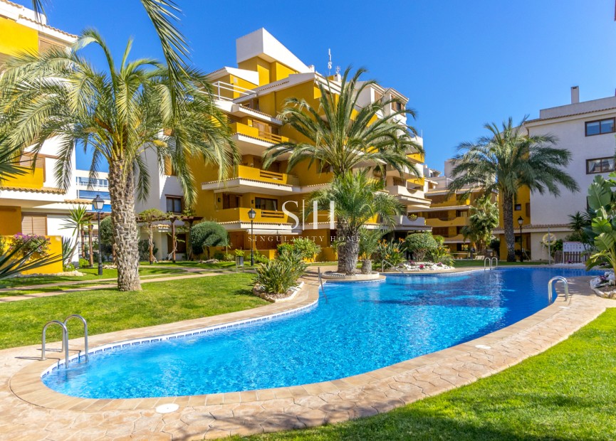Перепродажа - Квартира / квартира - Torrevieja - Punta prima
