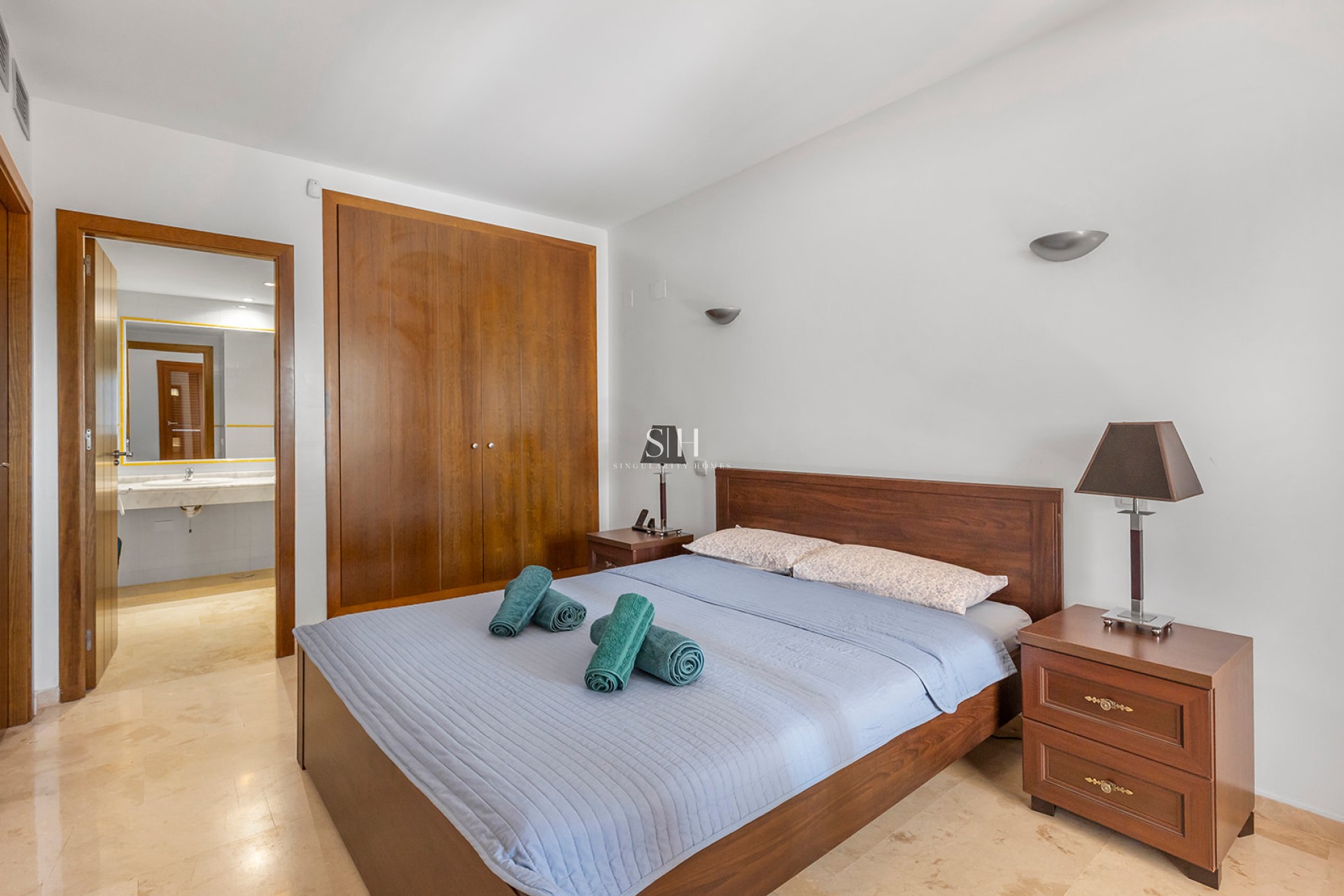 Перепродажа - Квартира / квартира - Torrevieja - Punta prima