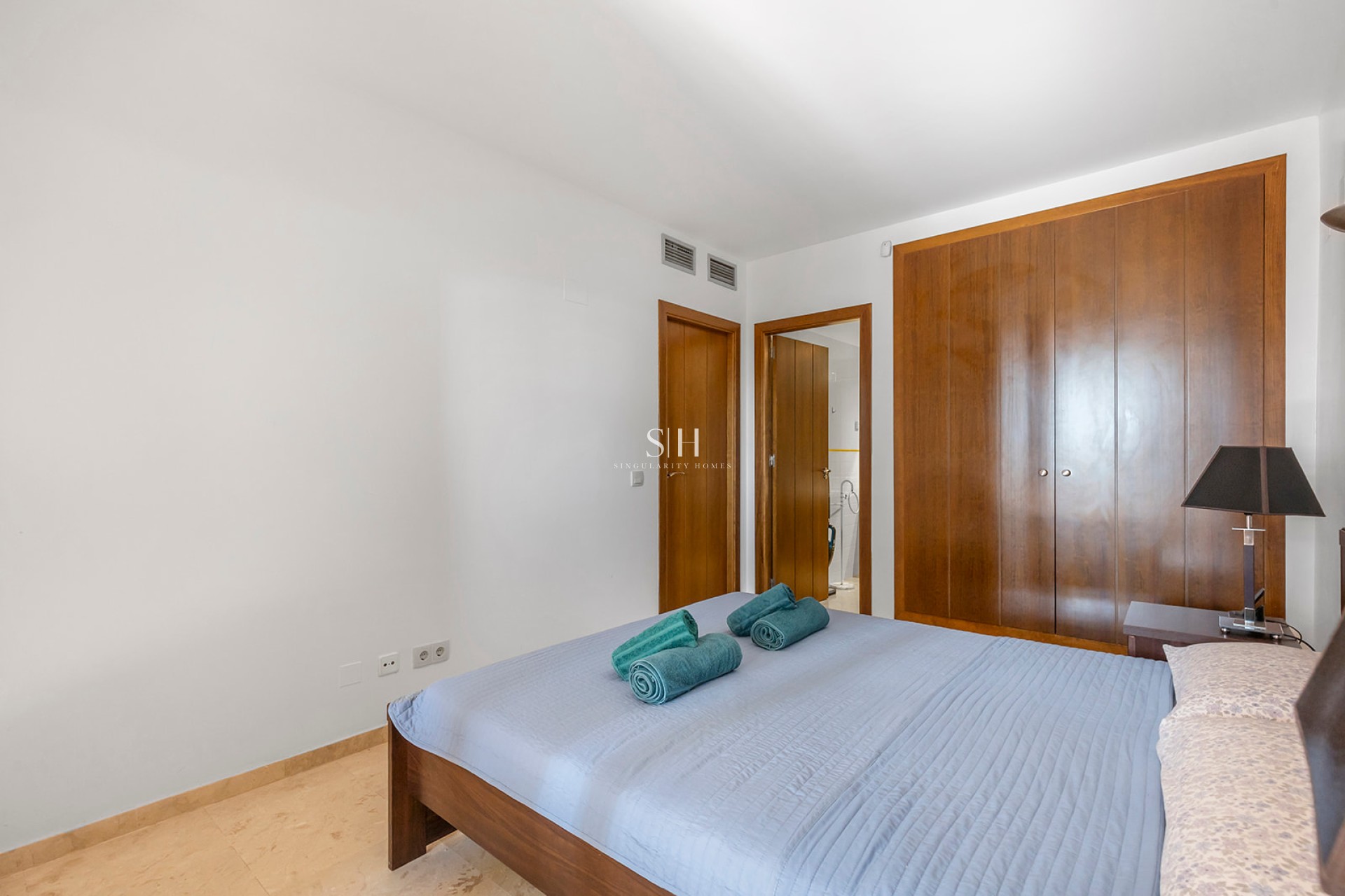 Перепродажа - Квартира / квартира - Torrevieja - Punta prima