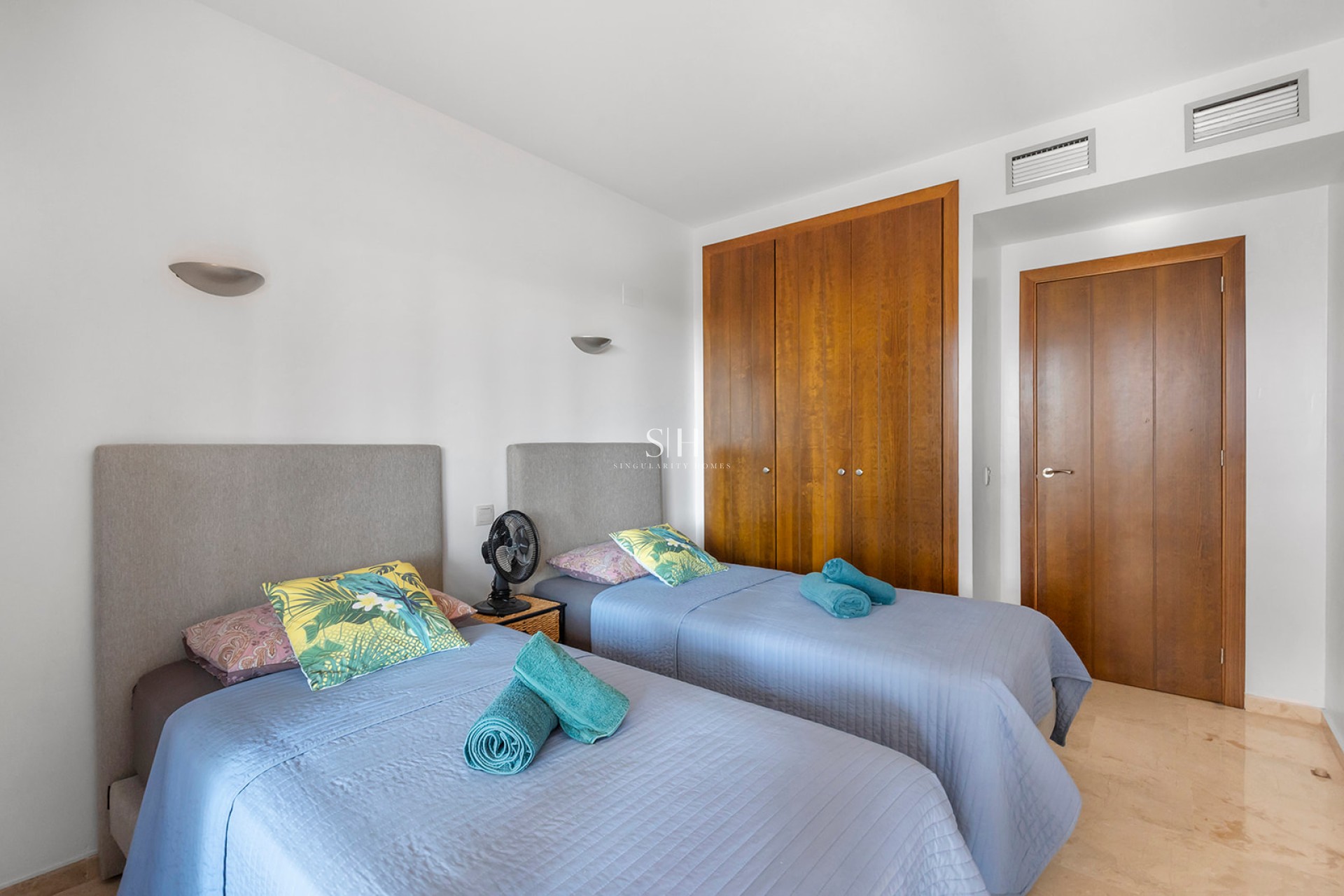 Перепродажа - Квартира / квартира - Torrevieja - Punta prima
