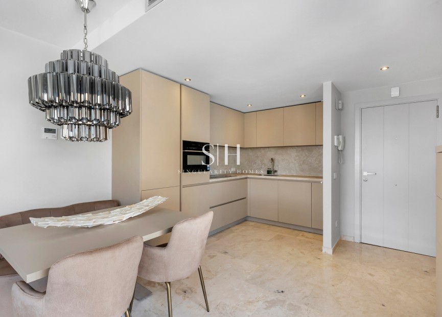 Перепродажа - Квартира / квартира - Torrevieja - Punta prima