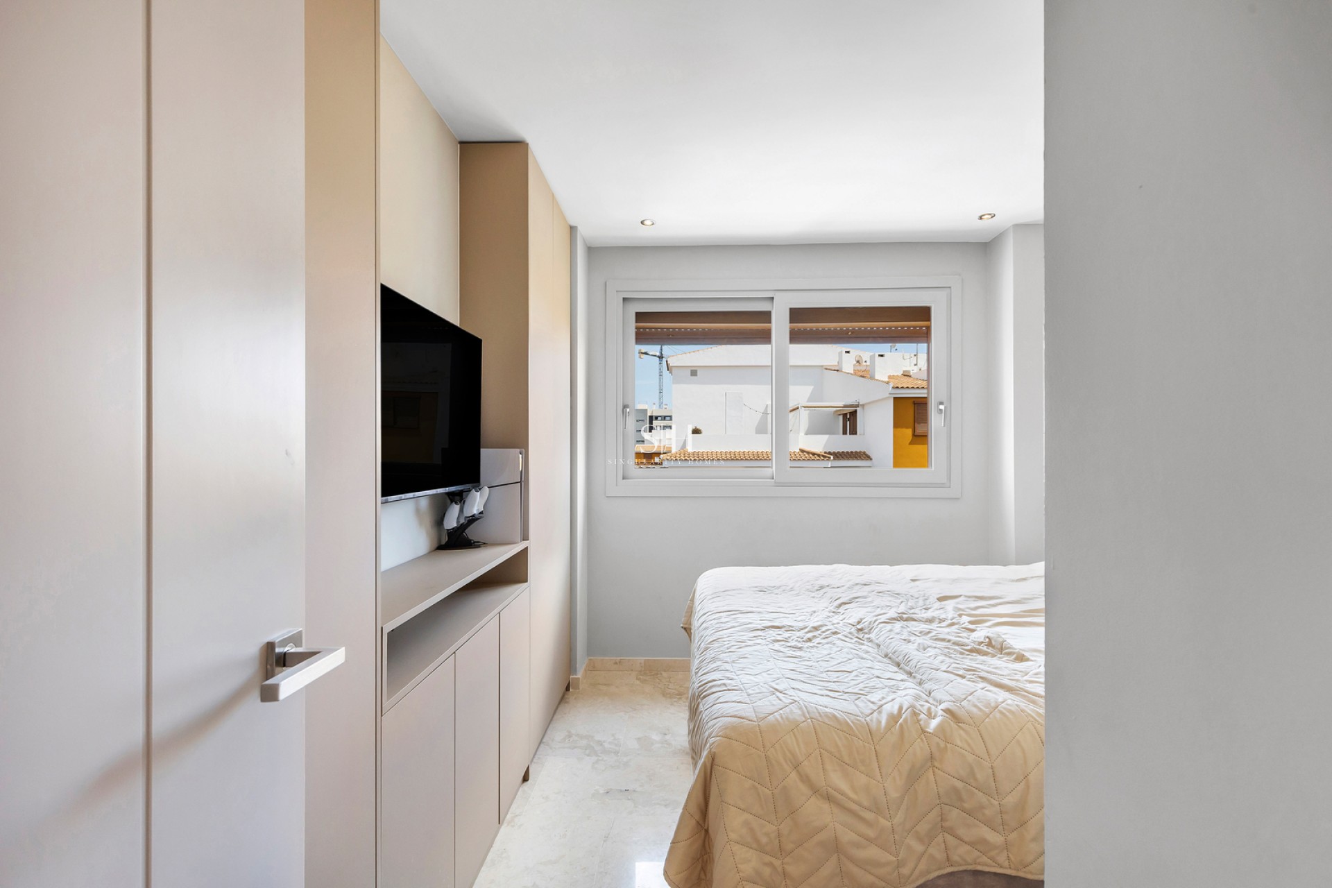 Перепродажа - Квартира / квартира - Torrevieja - Punta prima
