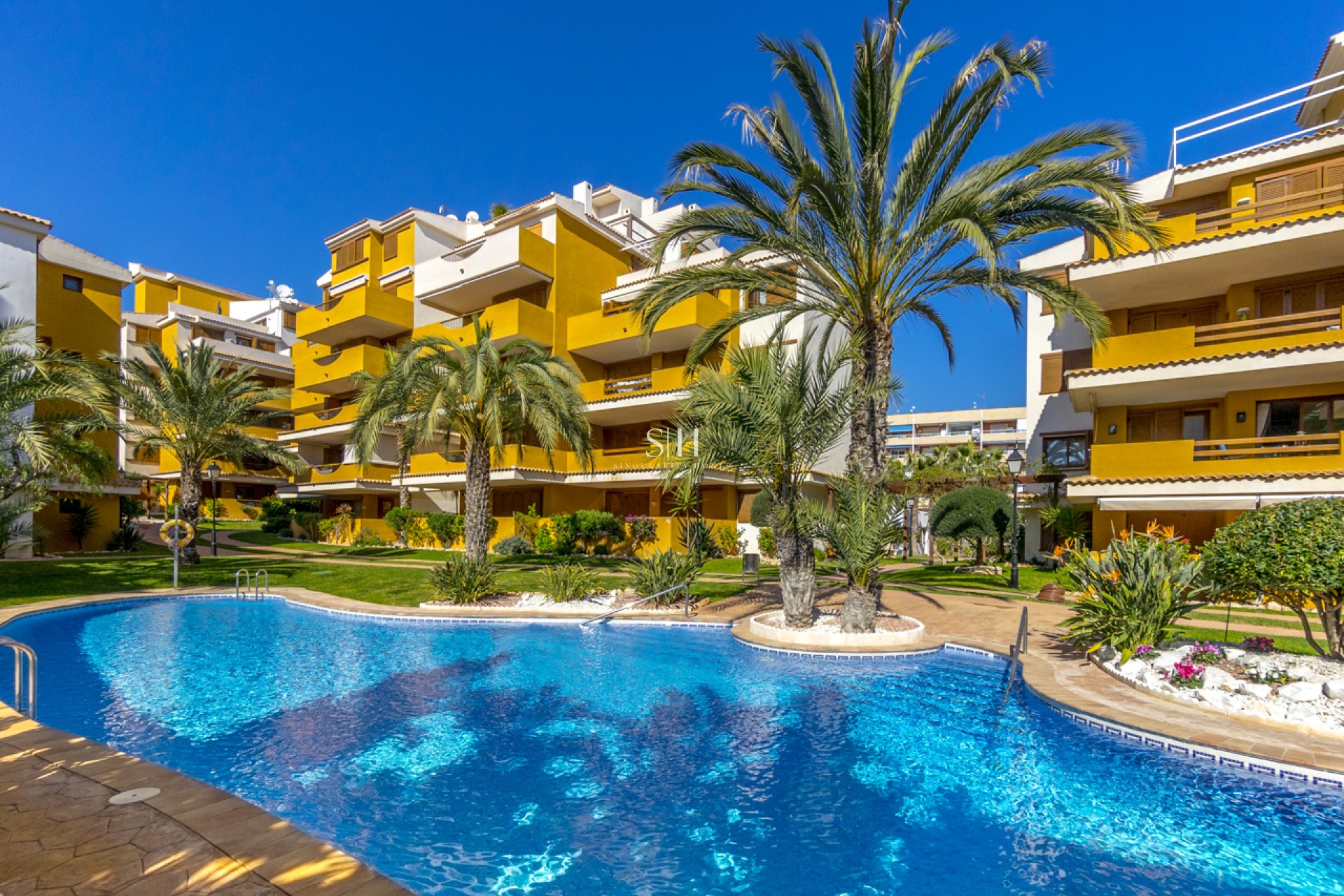 Перепродажа - Квартира / квартира - Torrevieja - Punta prima