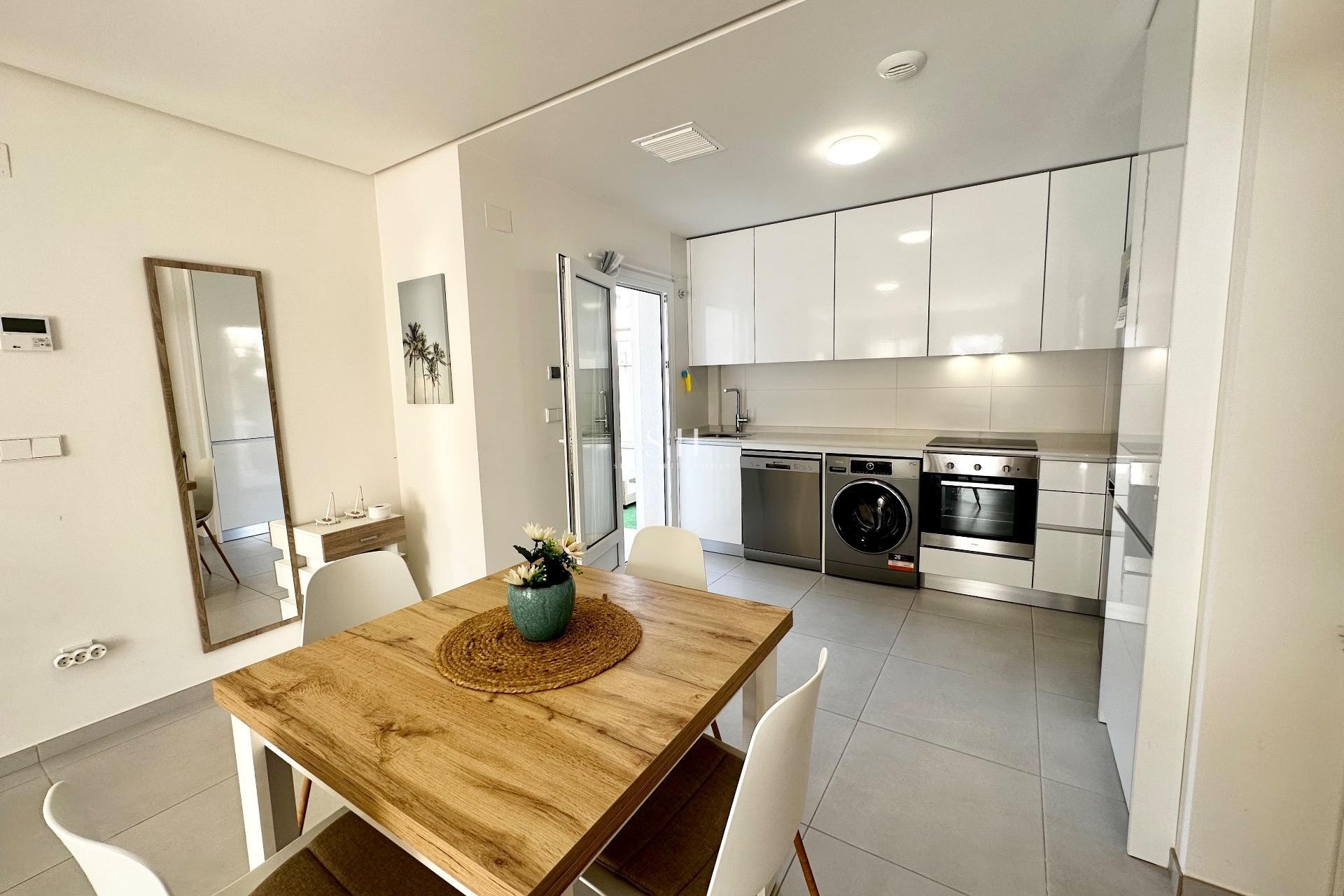 Перепродажа - Квартира / квартира - Torrevieja - Sector 25