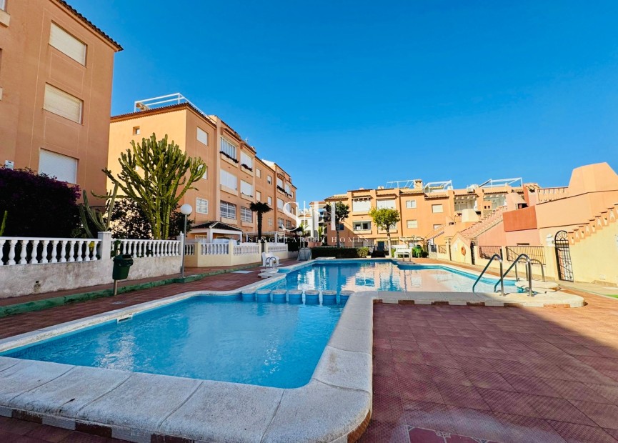 Перепродажа - Квартира / квартира - Torrevieja - TORREBLANCA LA MATA
