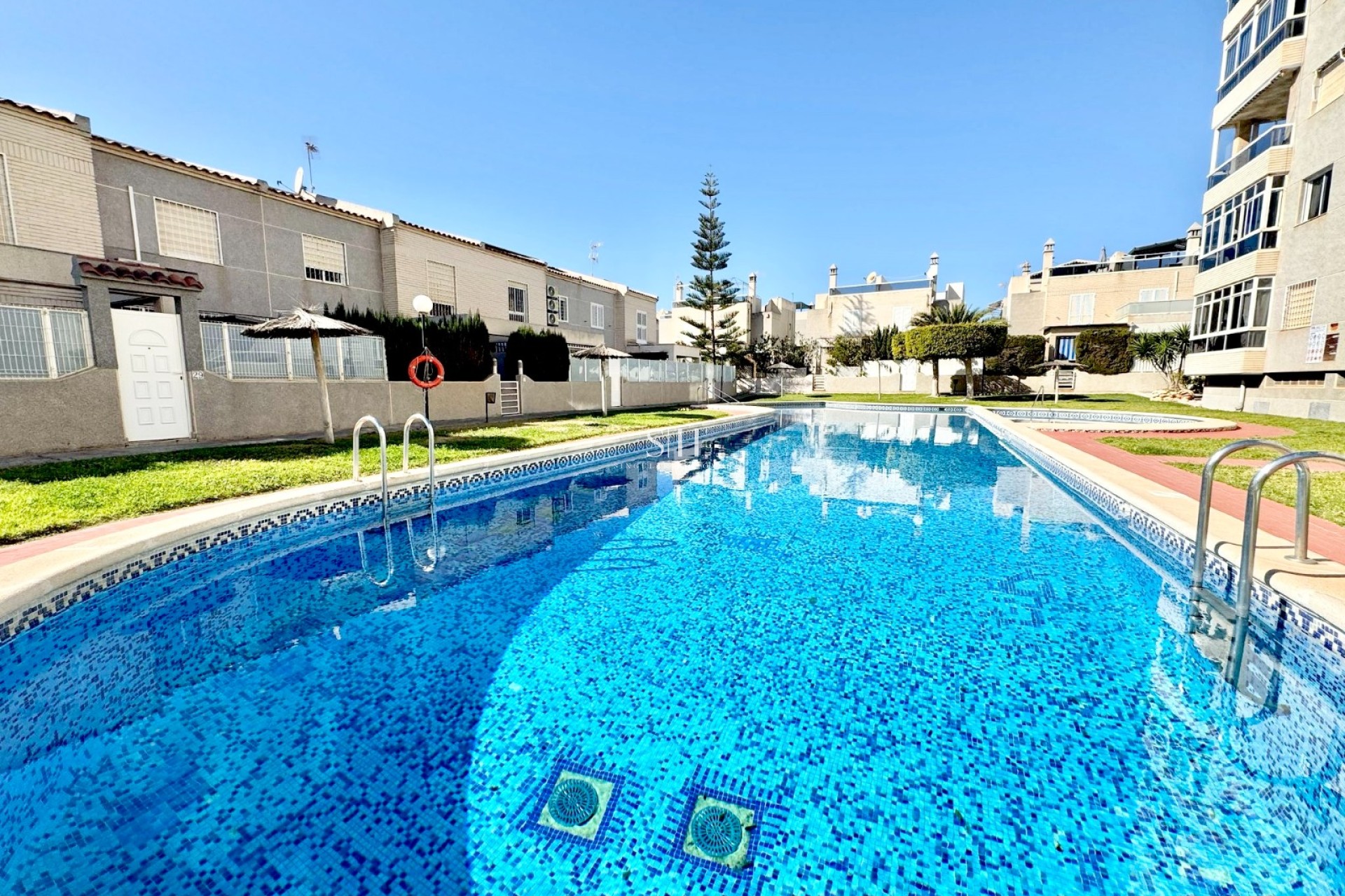 Перепродажа - Квартира / квартира - Torrevieja - TORREBLANCA LA MATA