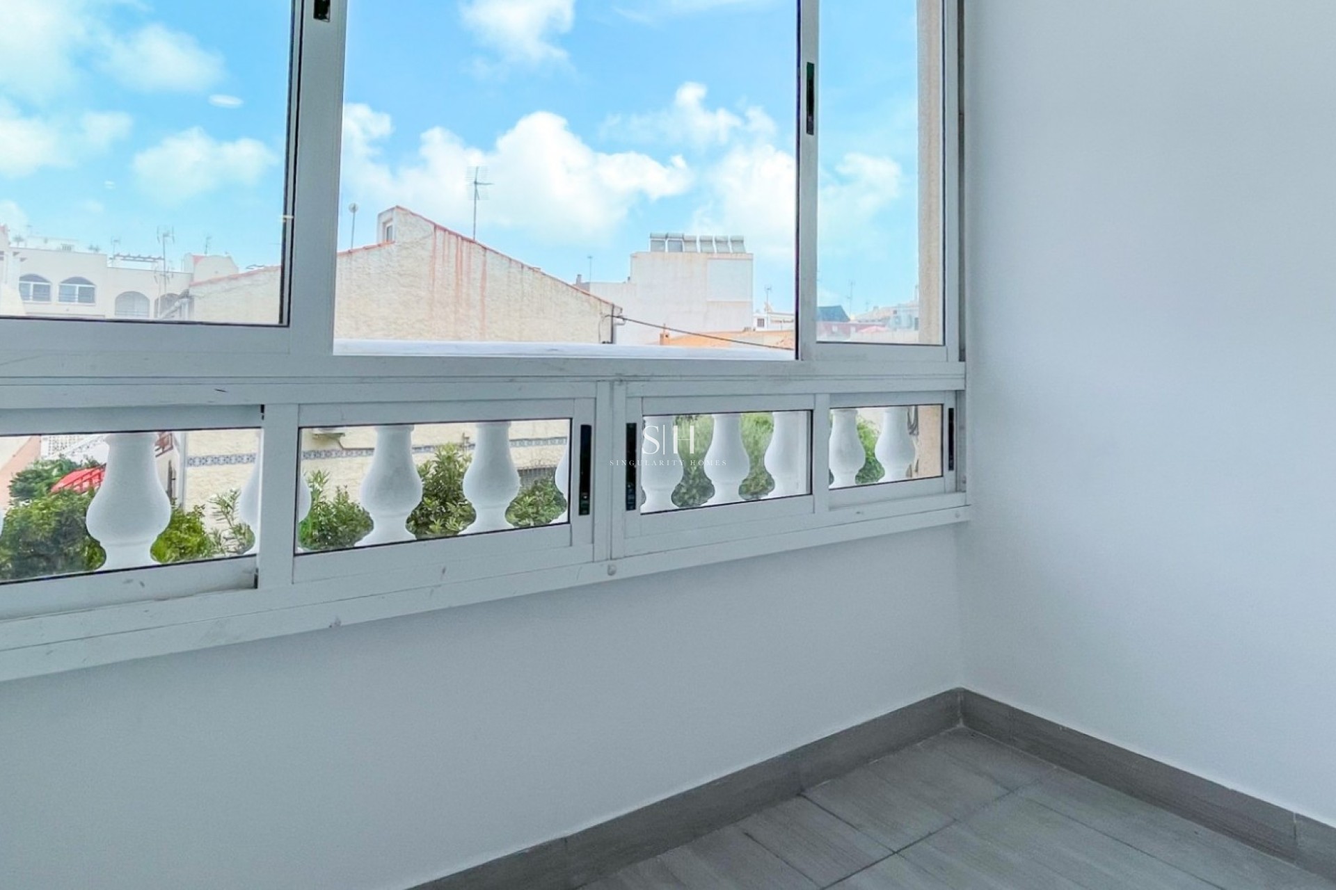 Перепродажа - Квартира / квартира - Torrevieja