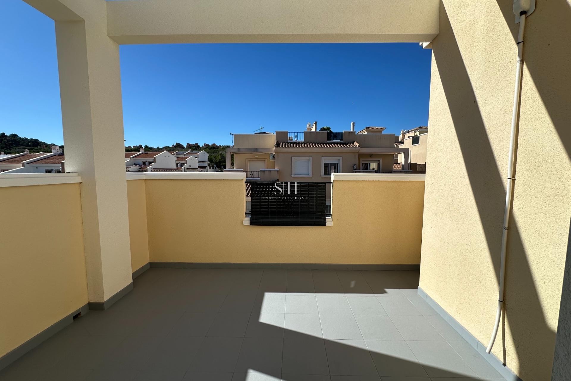 Перепродажа - Semi - San Miguel de Salinas - Residencial los flamencos