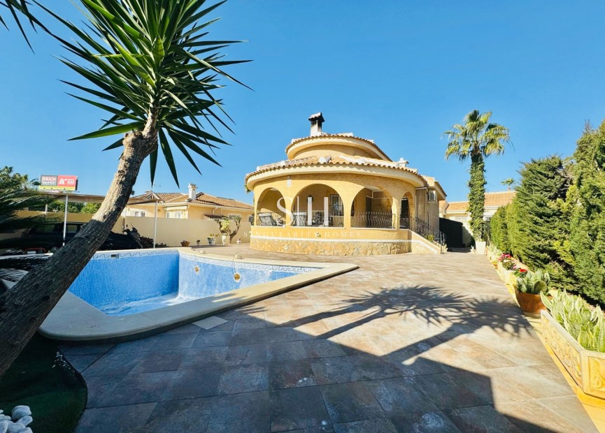 Перепродажа - Villa - Benijofar - Centro