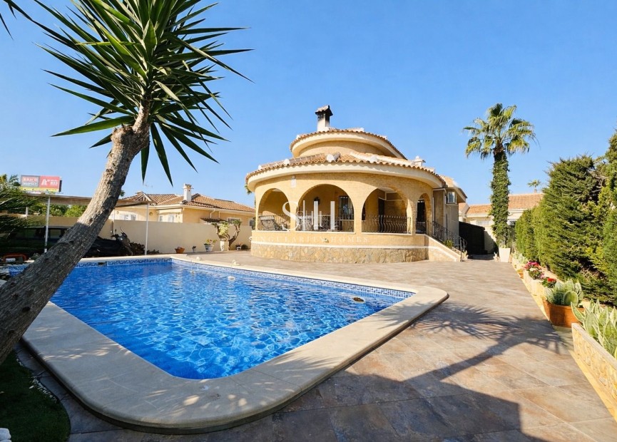 Перепродажа - Villa - Benijofar - Centro