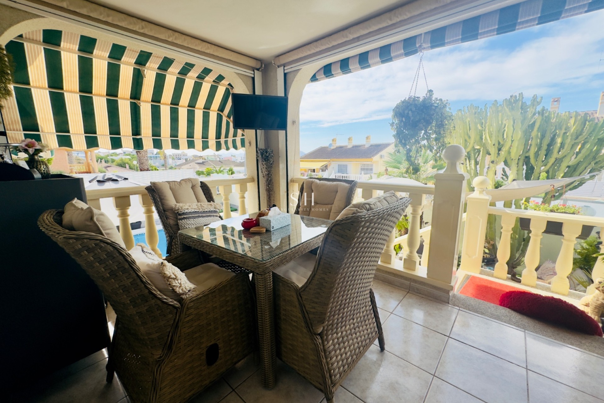 Перепродажа - Villa - Benijofar