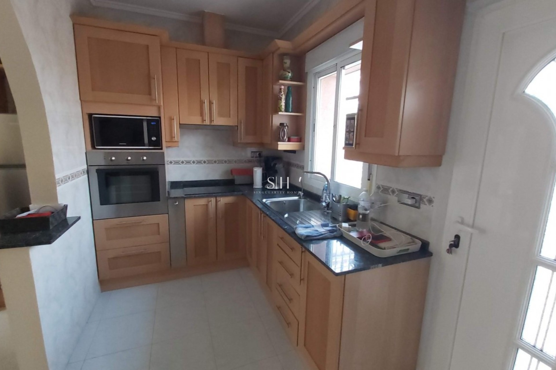 Перепродажа - Villa - Benimar - Costa Blanca