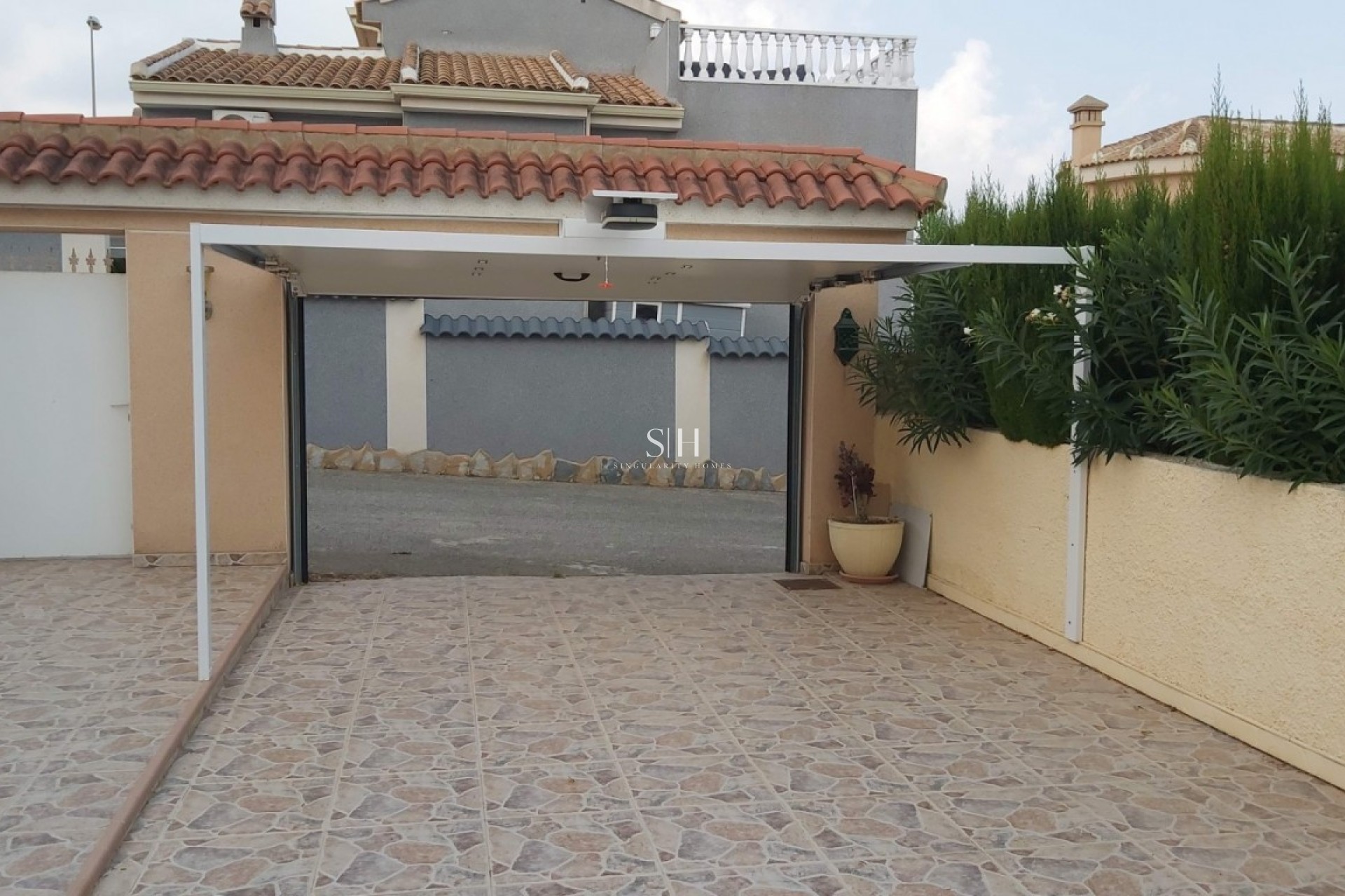 Перепродажа - Villa - Benimar - Costa Blanca
