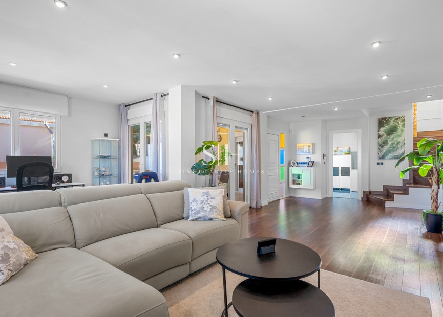 Перепродажа - Villa - Ciudad De Las Comunicaciones - Costa Blanca
