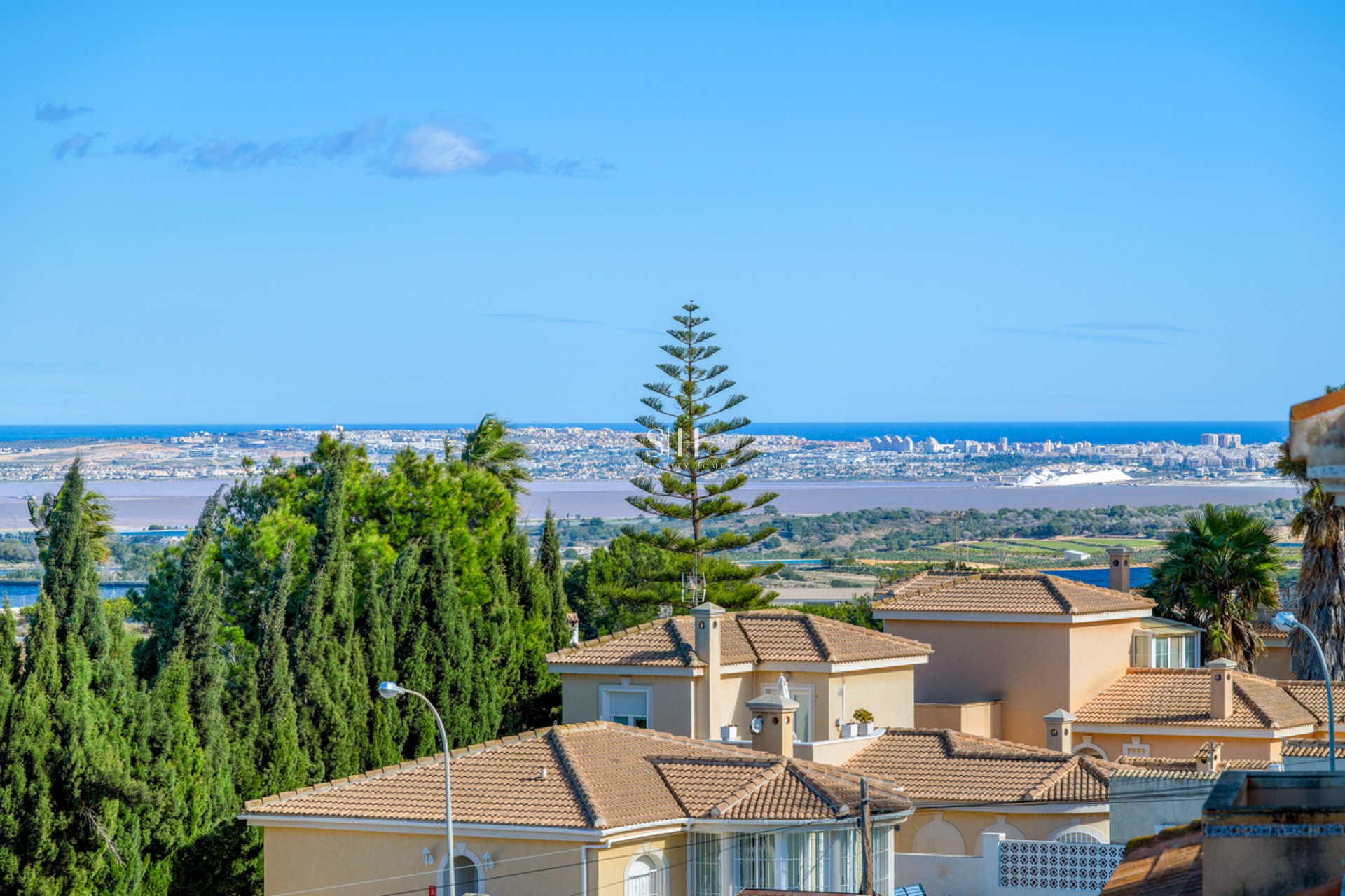 Перепродажа - Villa - Ciudad De Las Comunicaciones - Costa Blanca