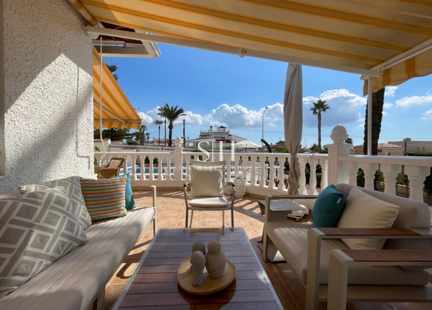 Перепродажа - Villa - Ciudad Quesada - Costa Blanca