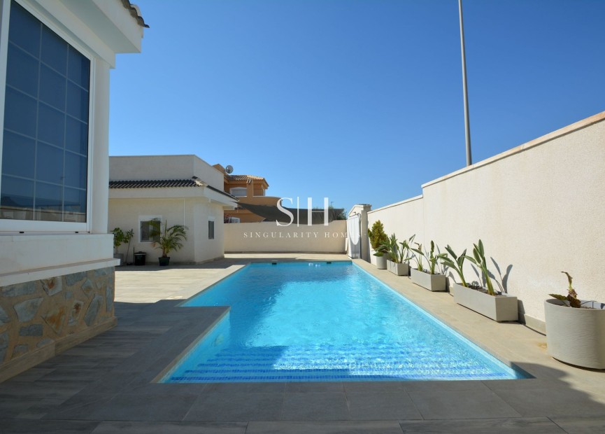 Перепродажа - Villa - Ciudad Quesada - Costa Blanca