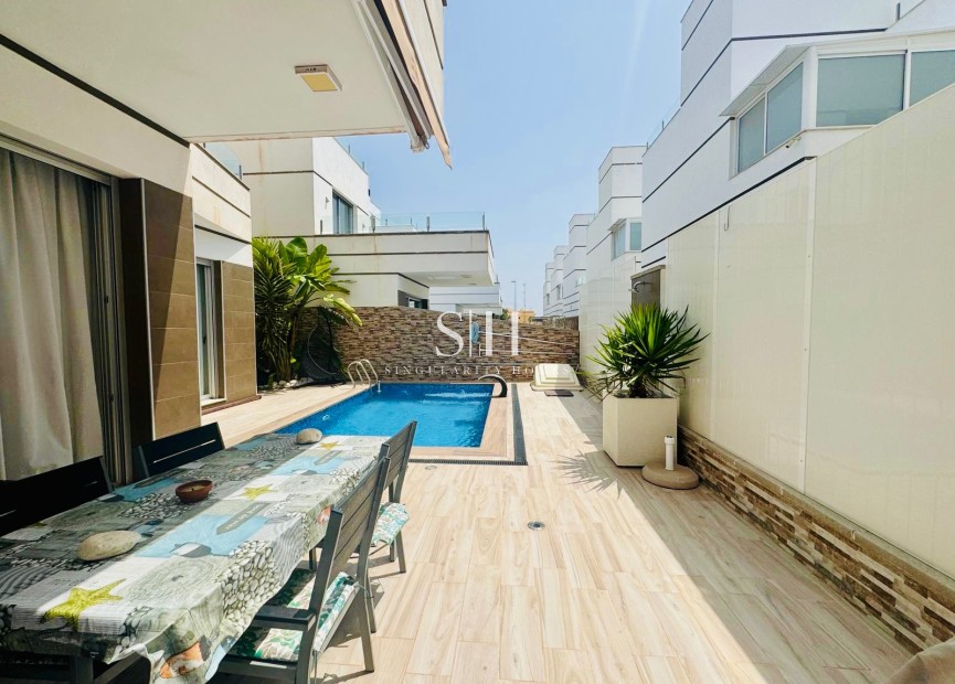 Перепродажа - Villa - Ciudad Quesada - Dona Pepa