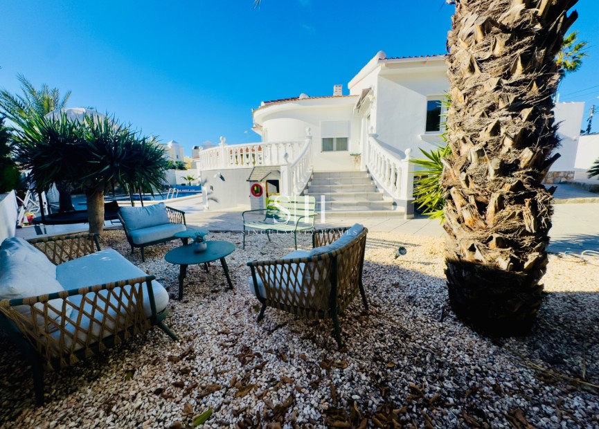 Перепродажа - Villa - Ciudad Quesada