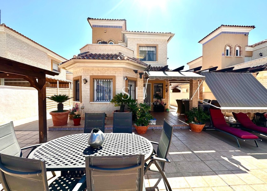 Перепродажа - Villa - Guardamar del Segura - EL RASO