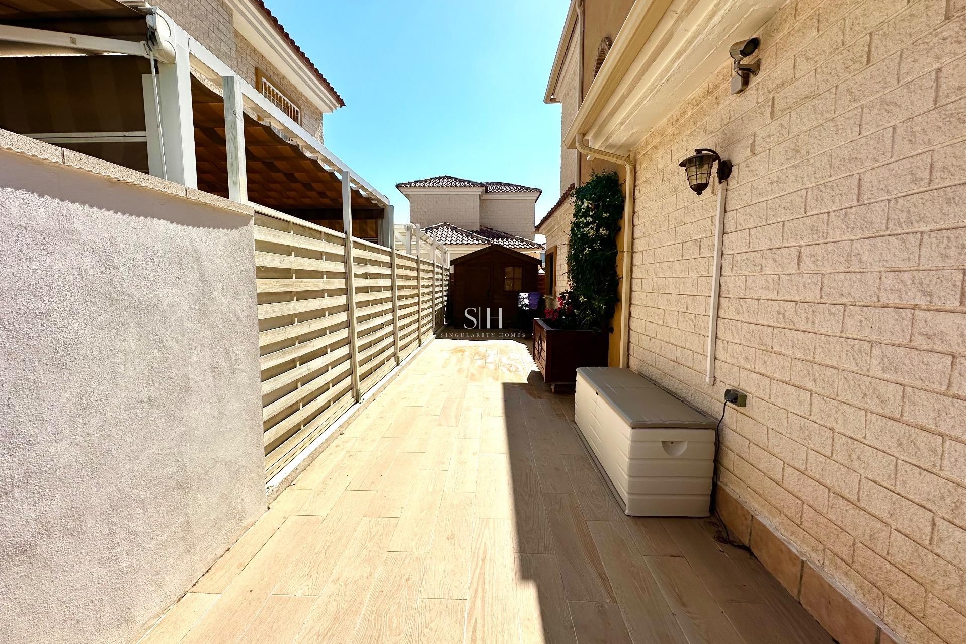 Перепродажа - Villa - Guardamar del Segura - EL RASO