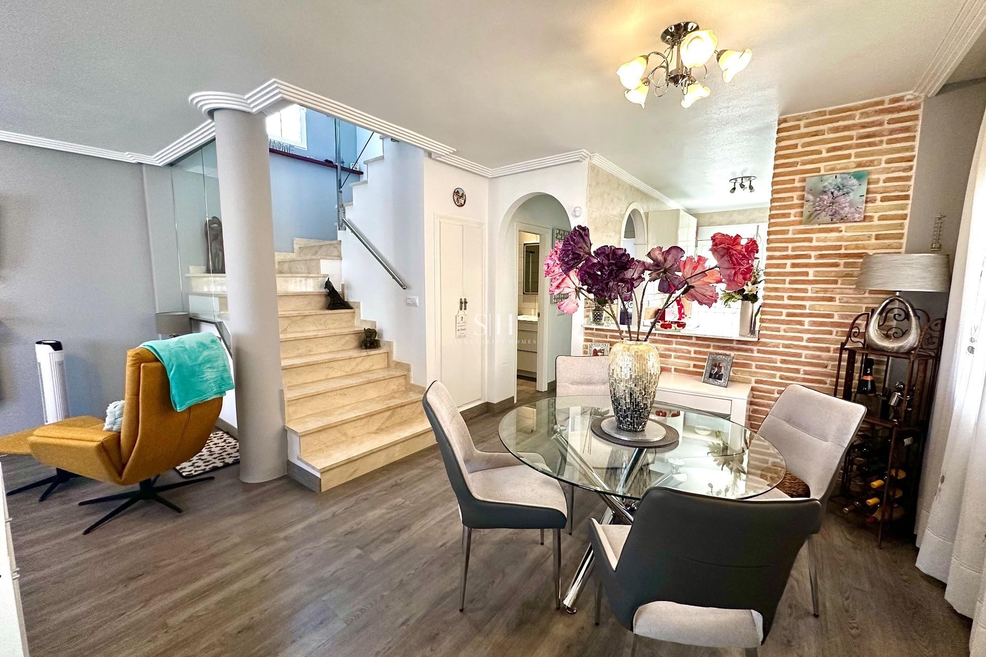 Перепродажа - Villa - Guardamar del Segura - EL RASO