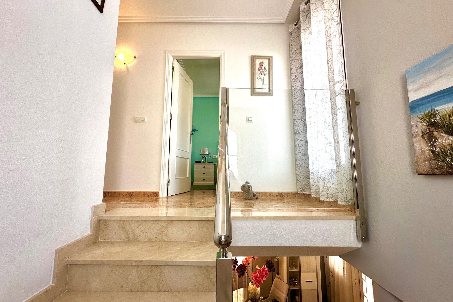 Перепродажа - Villa - Guardamar del Segura - EL RASO