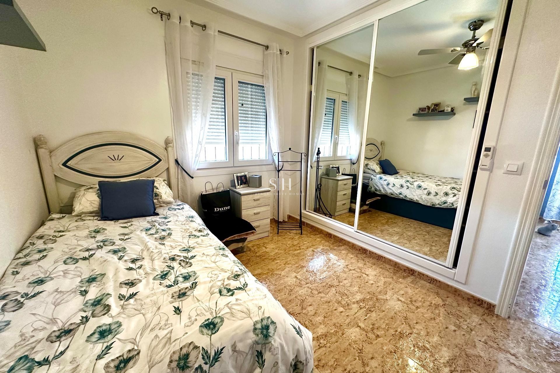 Перепродажа - Villa - Guardamar del Segura - EL RASO