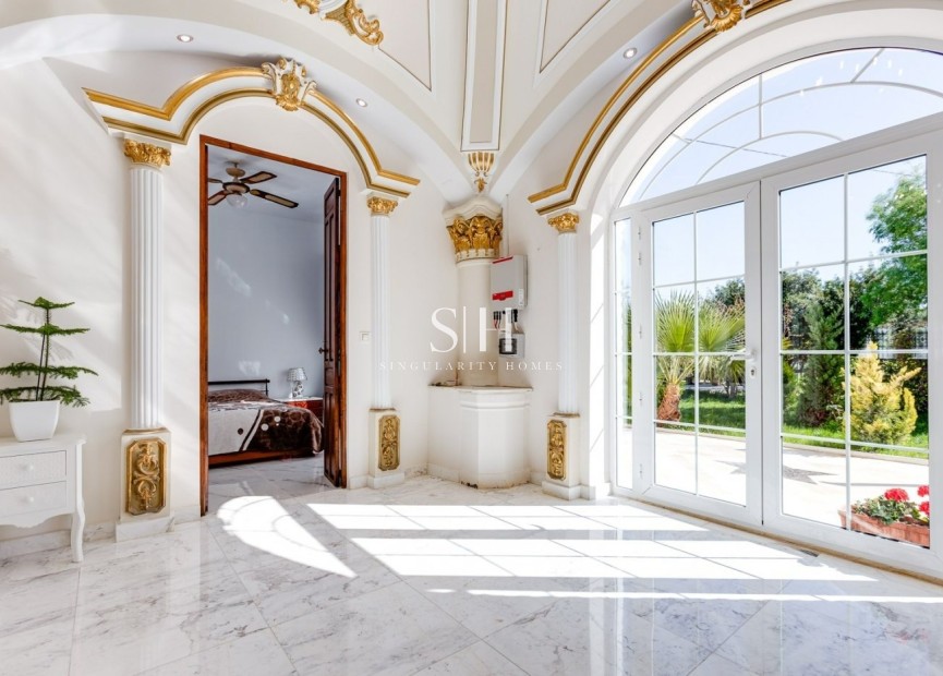 Перепродажа - Villa - La marina - Alicante