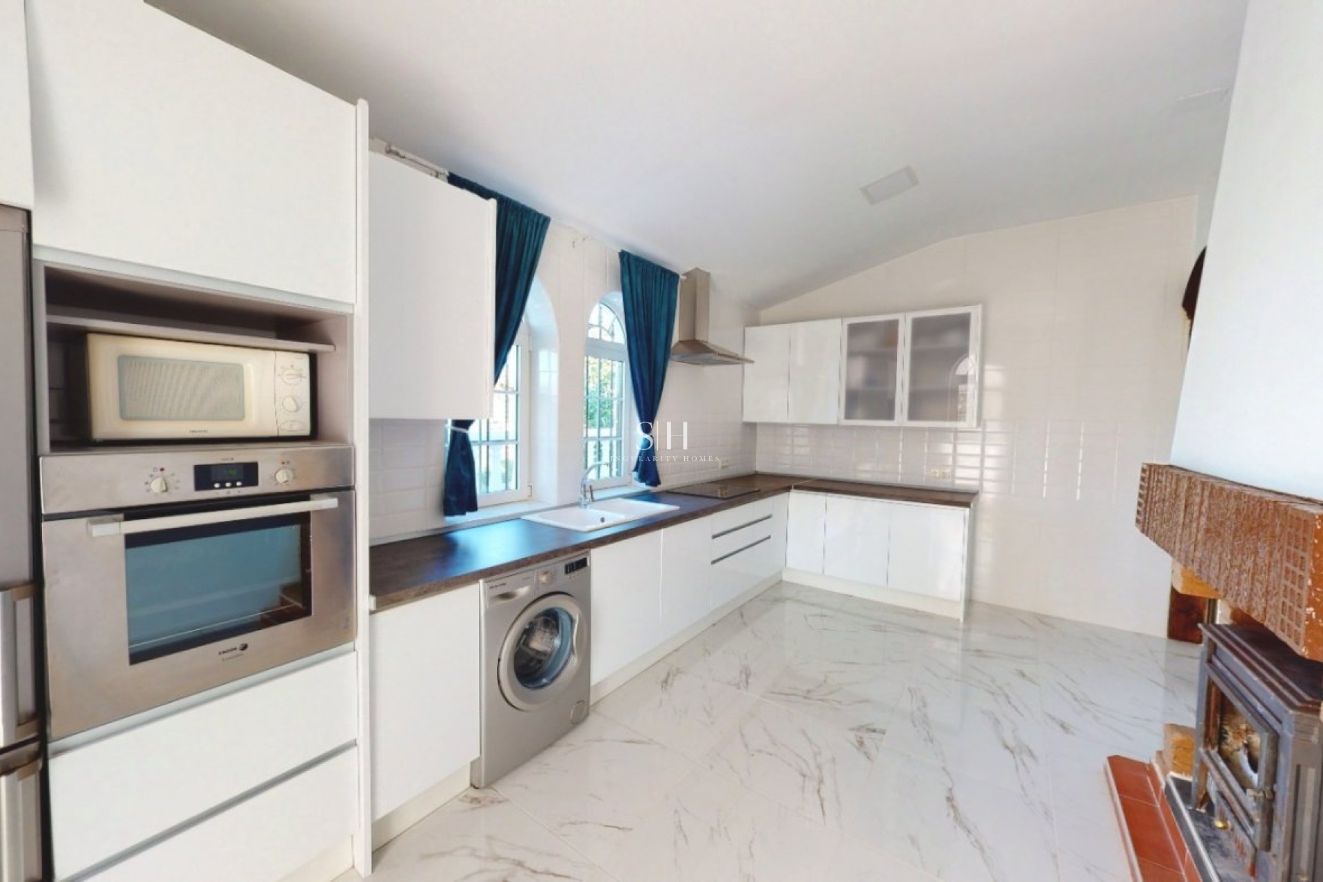 Перепродажа - Villa - La marina - Alicante