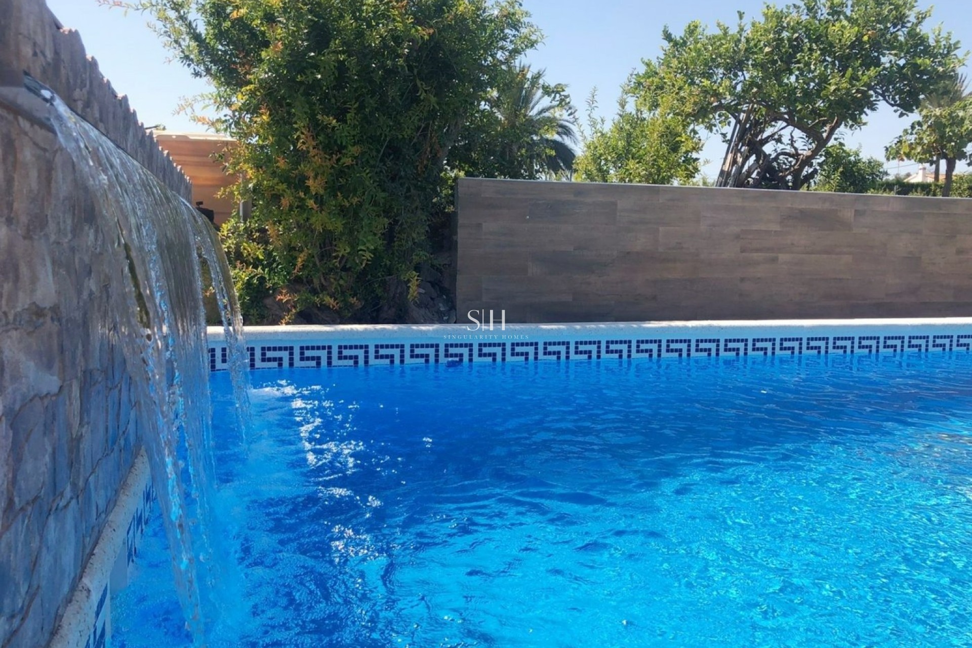 Перепродажа - Villa - La marina - Alicante