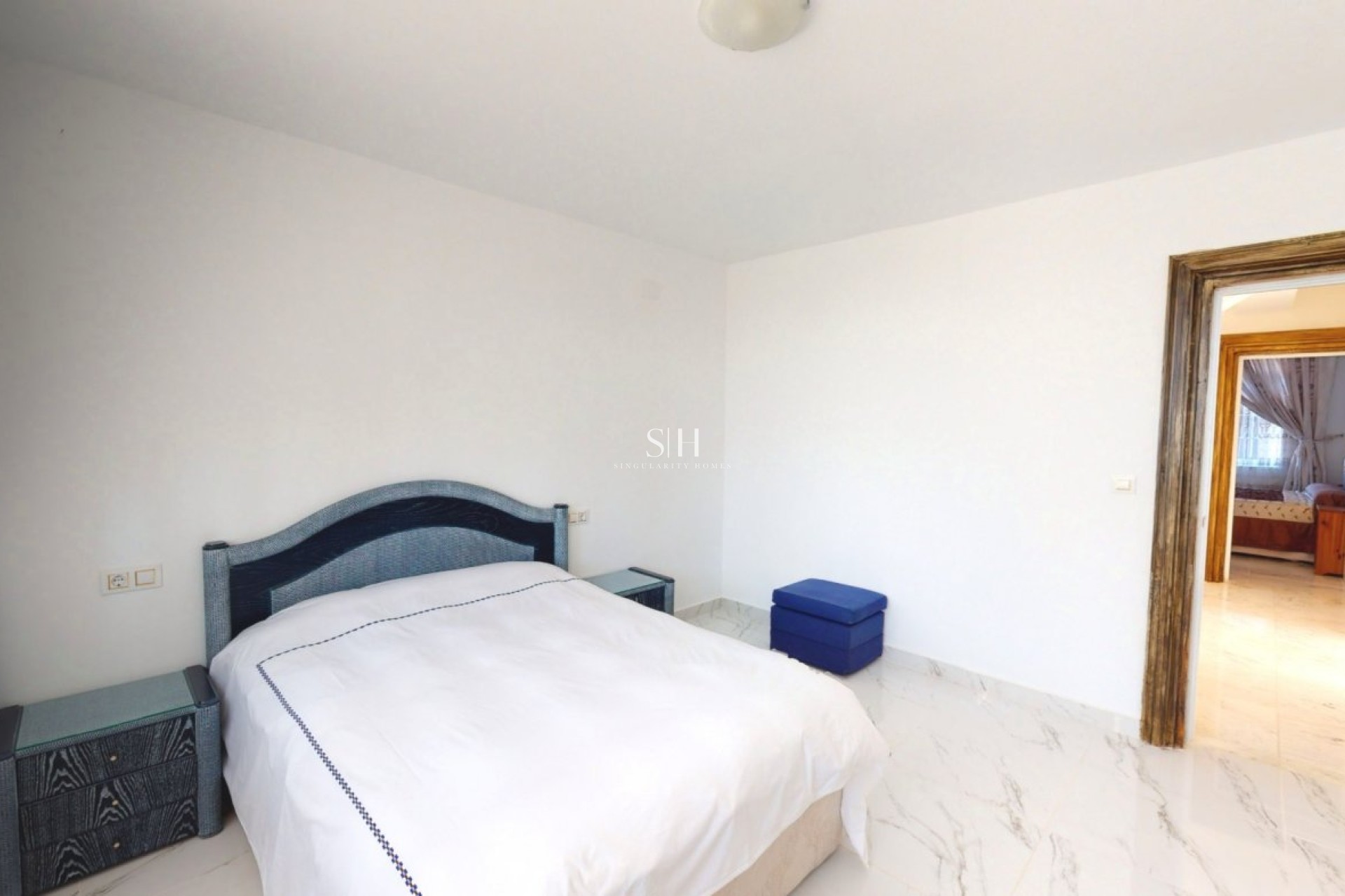 Перепродажа - Villa - La marina - Alicante