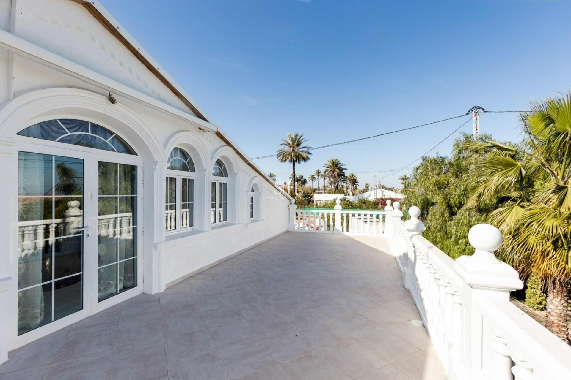 Перепродажа - Villa - La marina - Alicante