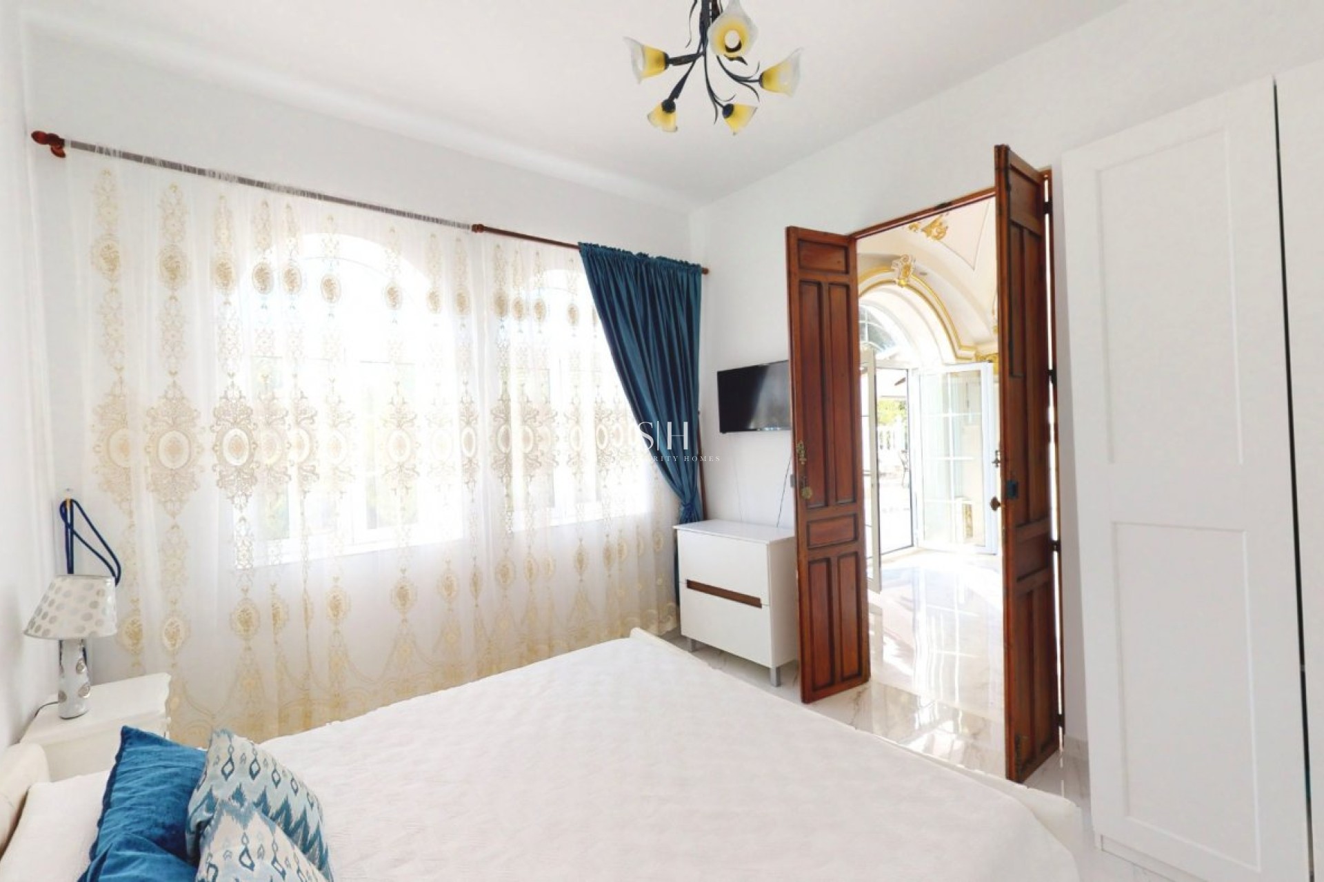 Перепродажа - Villa - La marina - Alicante